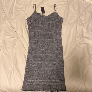 Gingham tight American Eagle dress, sleeveless.